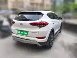 Фото 4 - Hyundai Tucson