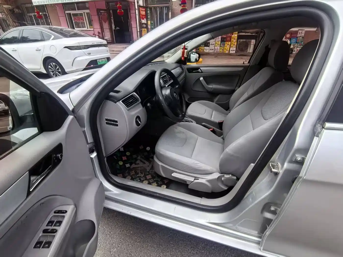 Volkswagen Bora 2011 2011 1.6L Automatic Comfort