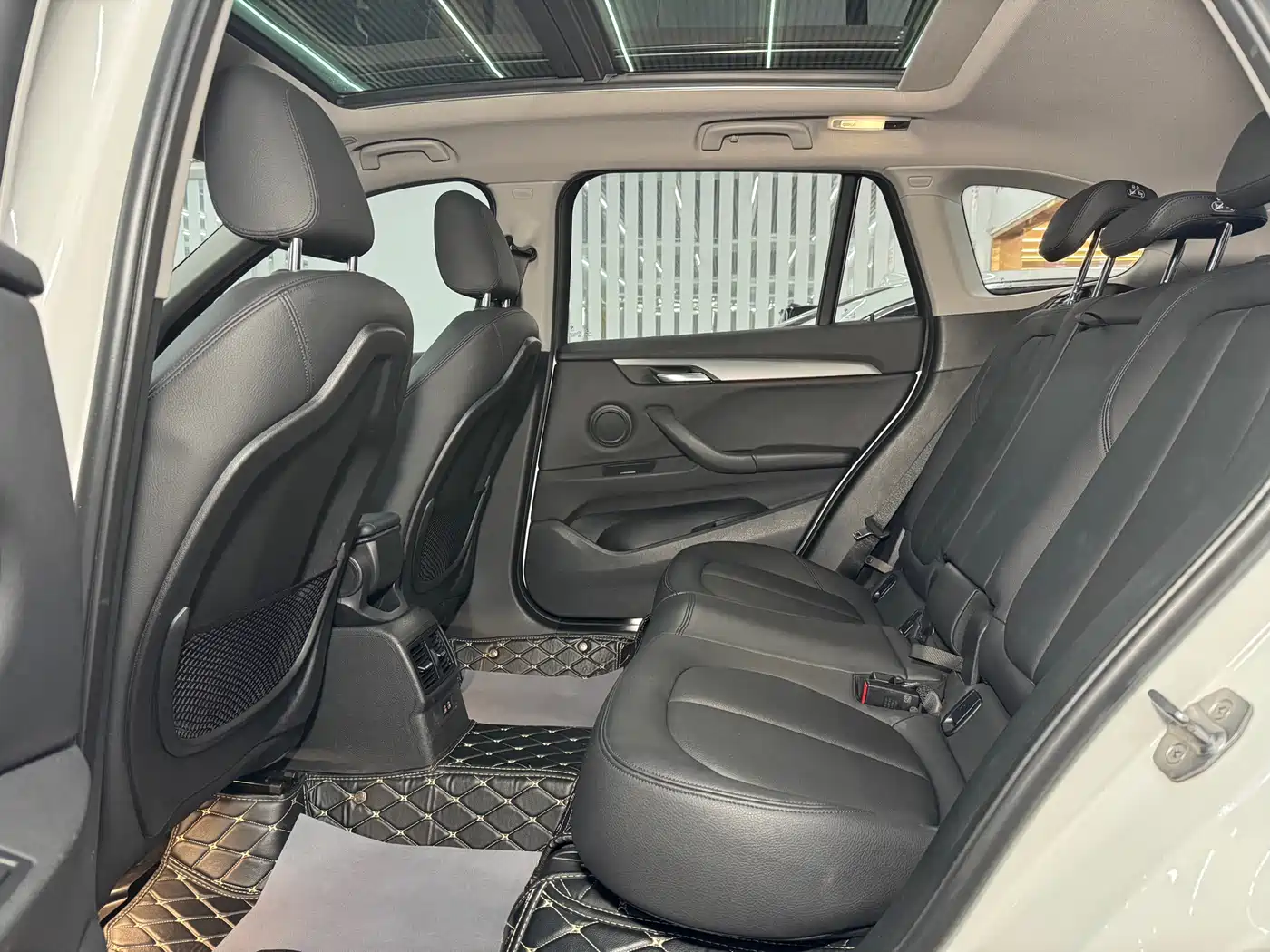 BMW X1 2019 sDrive20Li Leading Model фото 12
