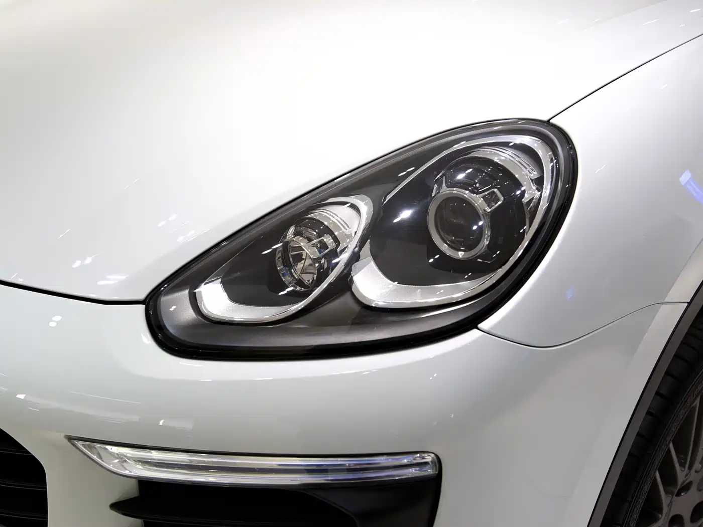 Porsche Cayenne 2015 Cayenne 3.0T фото 11