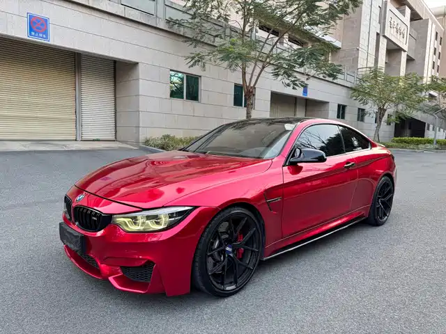 BMW M4