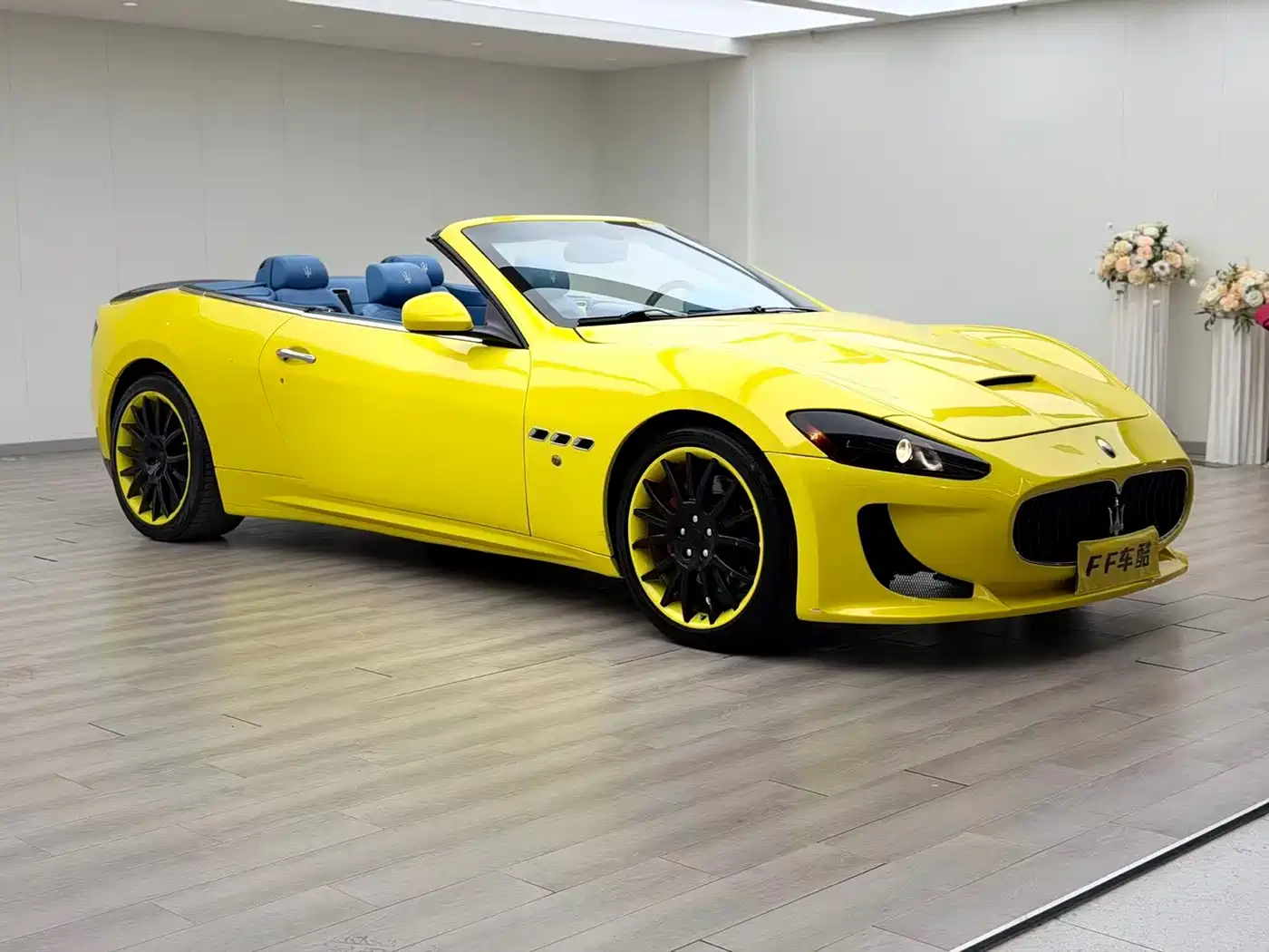 Maserati GranCabrio 2012 4.7L Sport фото 7
