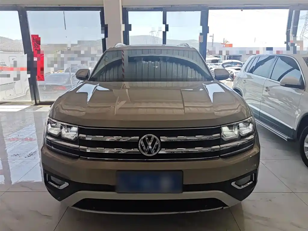 Volkswagen Teramont 2020 380TSI 4WD Luxury Edition China VI фото 7