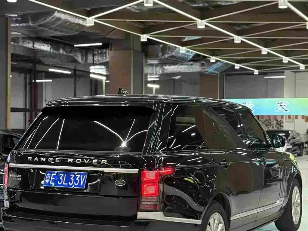 Фото 6 - Land Rover Range Rover