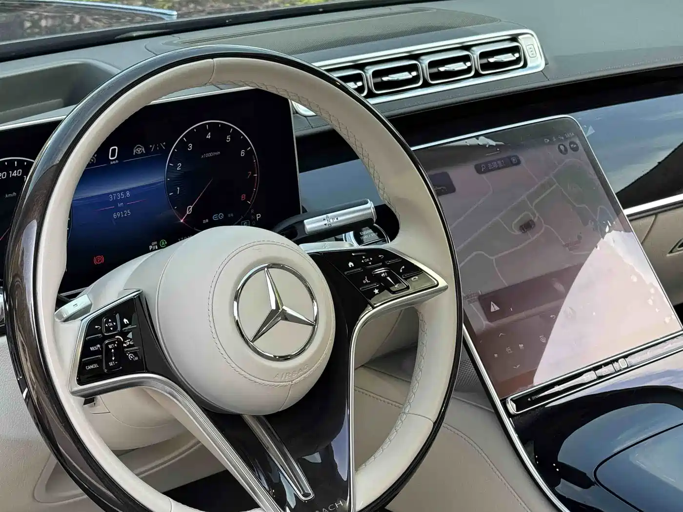 Mercedes-Benz Maybach S-Class 2022 S 480 4MATIC Intelligent Premium Special Edition фото 19
