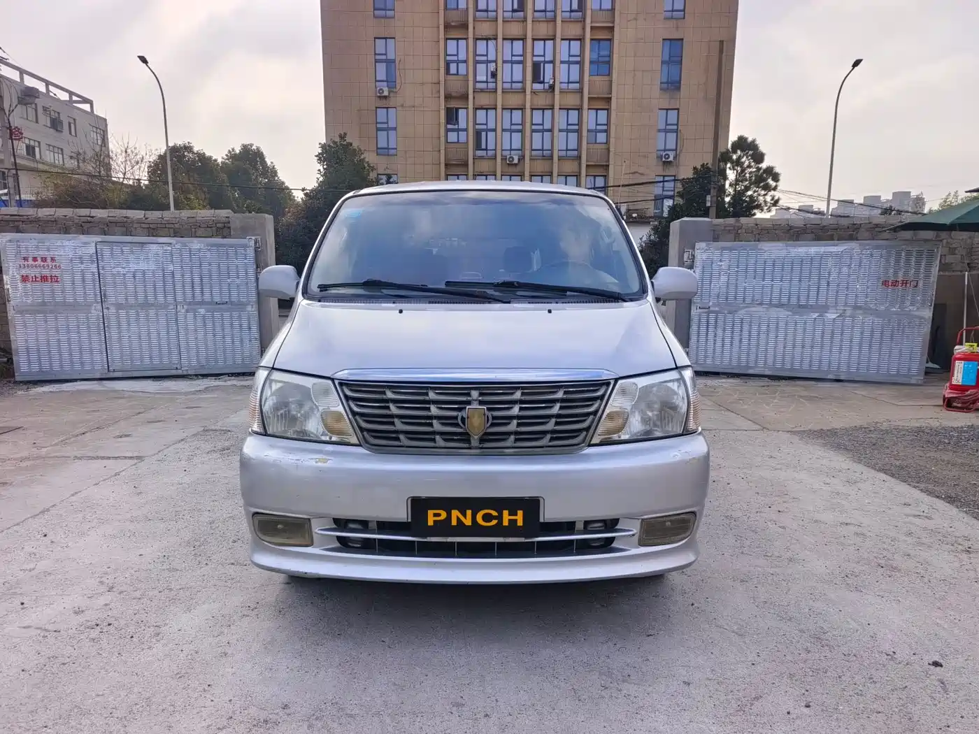 Jinbei Grace 2013 2013 2.0L Smart Leader Standard 7-Seater National Games Commemorative (China IV)