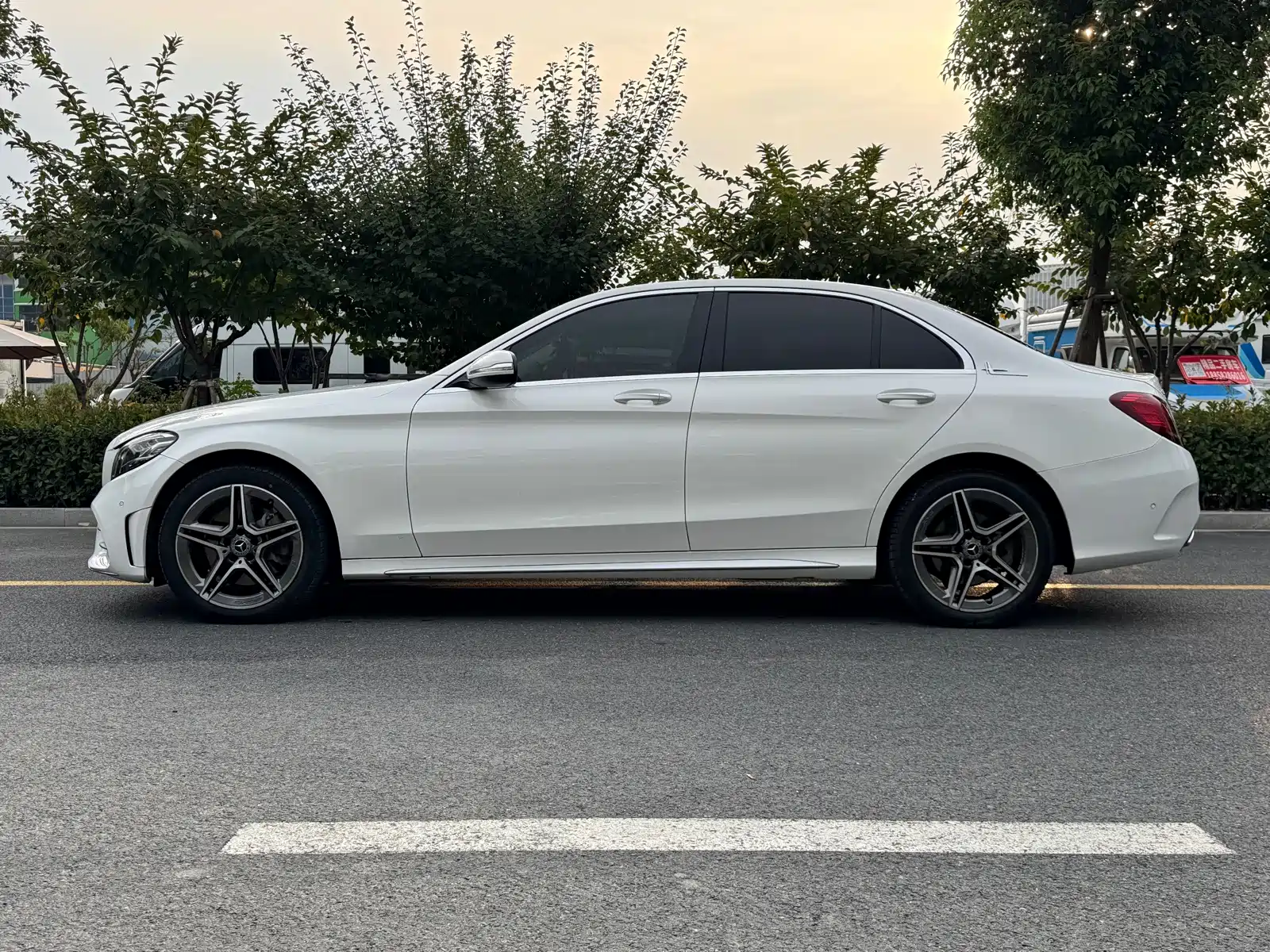 Фото 7 - Mercedes-Benz C-Class