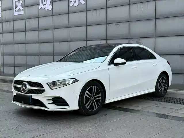 MERCEDES-BENZ A CLASS