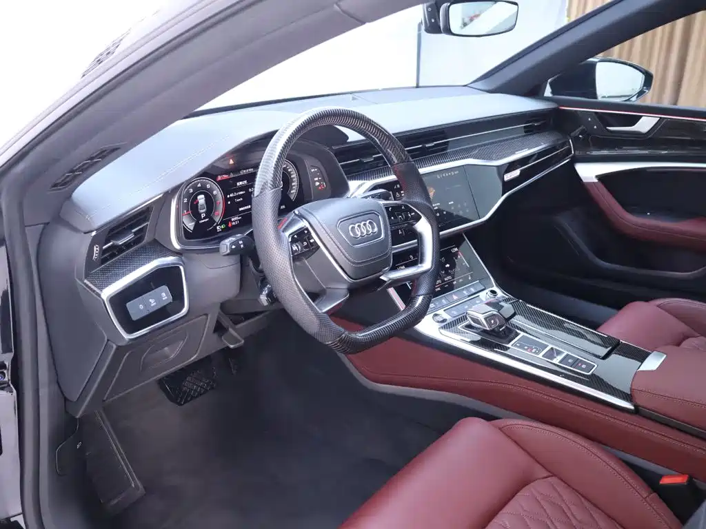 صورة 11 - Audi A7L