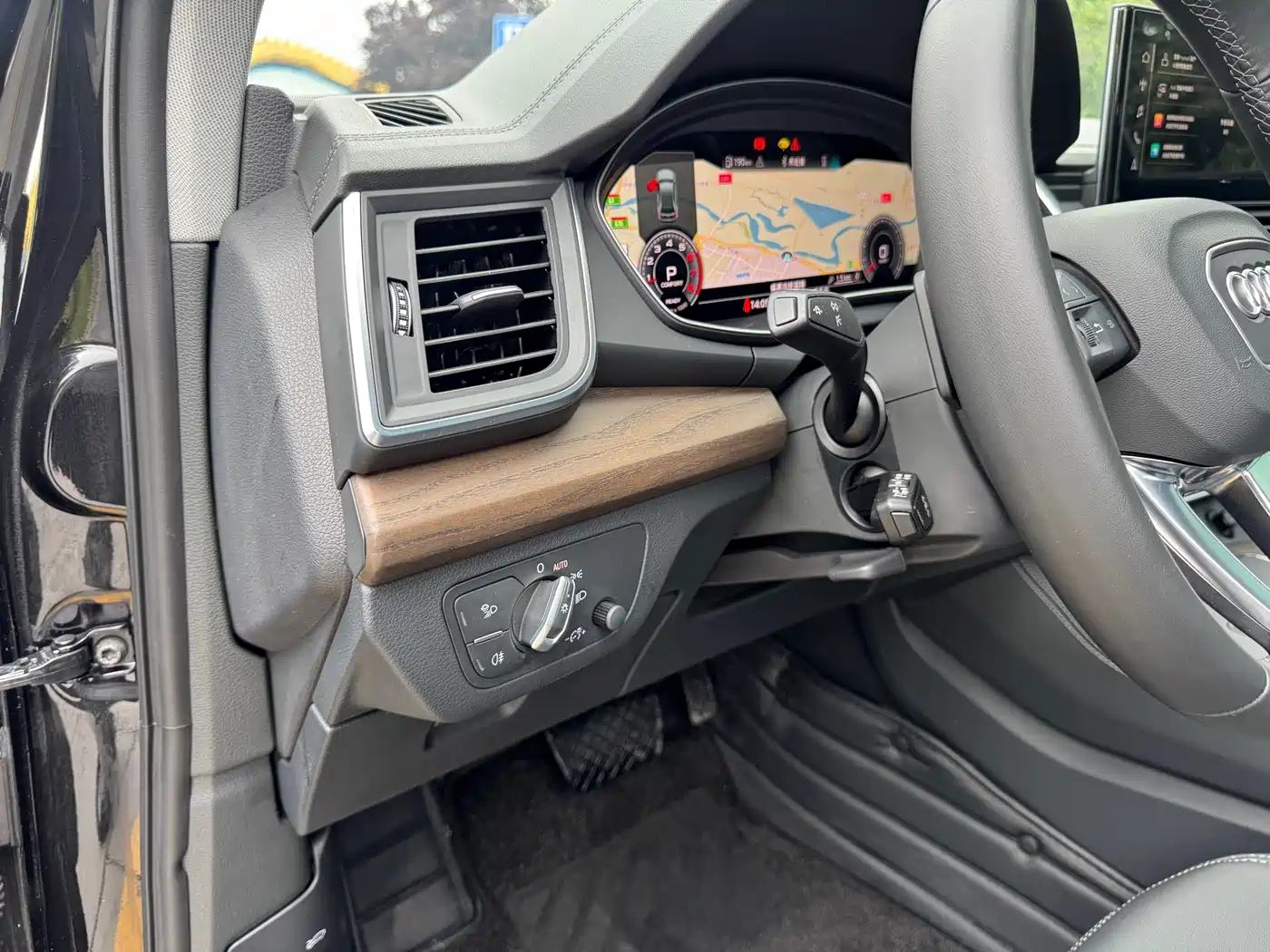 Audi Q5L 2022 Facelift 40T Luxury Elegance фото 10