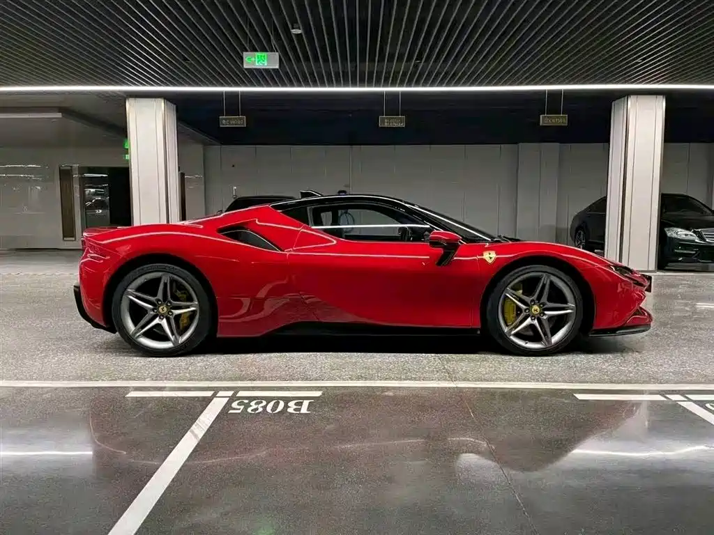 Ferrari SF90 2020 3.9T V8 Stradale фото 3