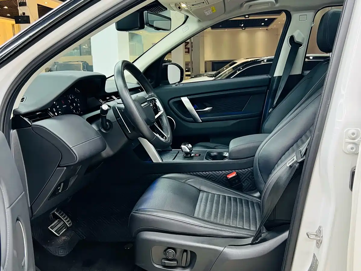 LAND ROVER DISCOVER SPORTS