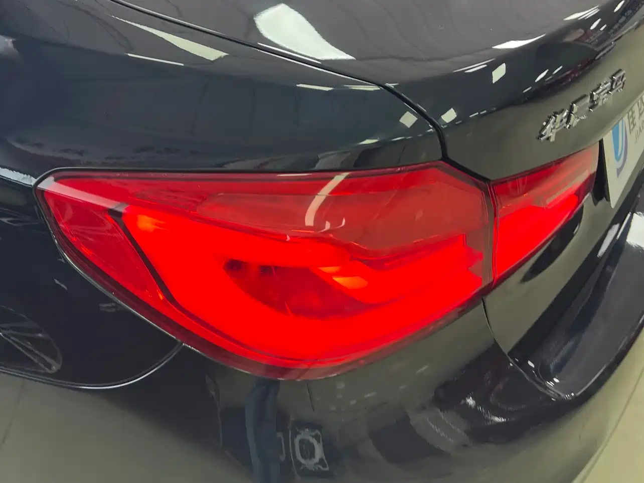 BMW 5 Series 2020 530Li Leading M Sport Package фото 9