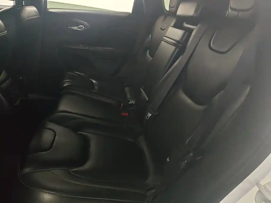 Jeep Cherokee 2018 2017 2.4L Leading Smart Edition