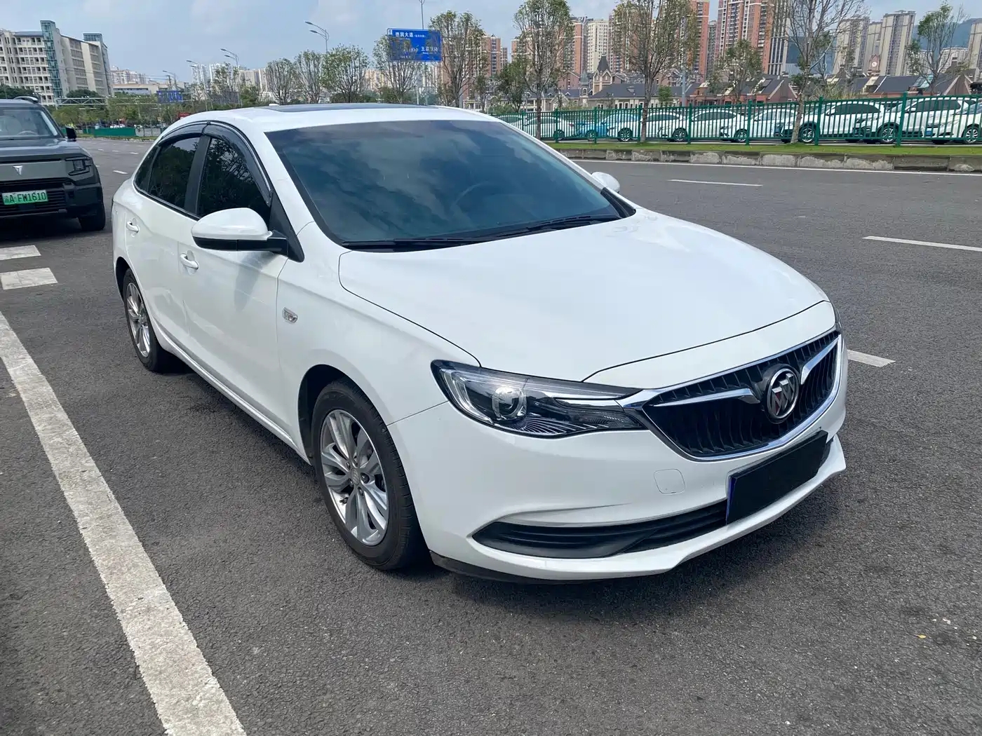 Buick Excelle 2019 15T DCT Connected Elite (China V) фото 3