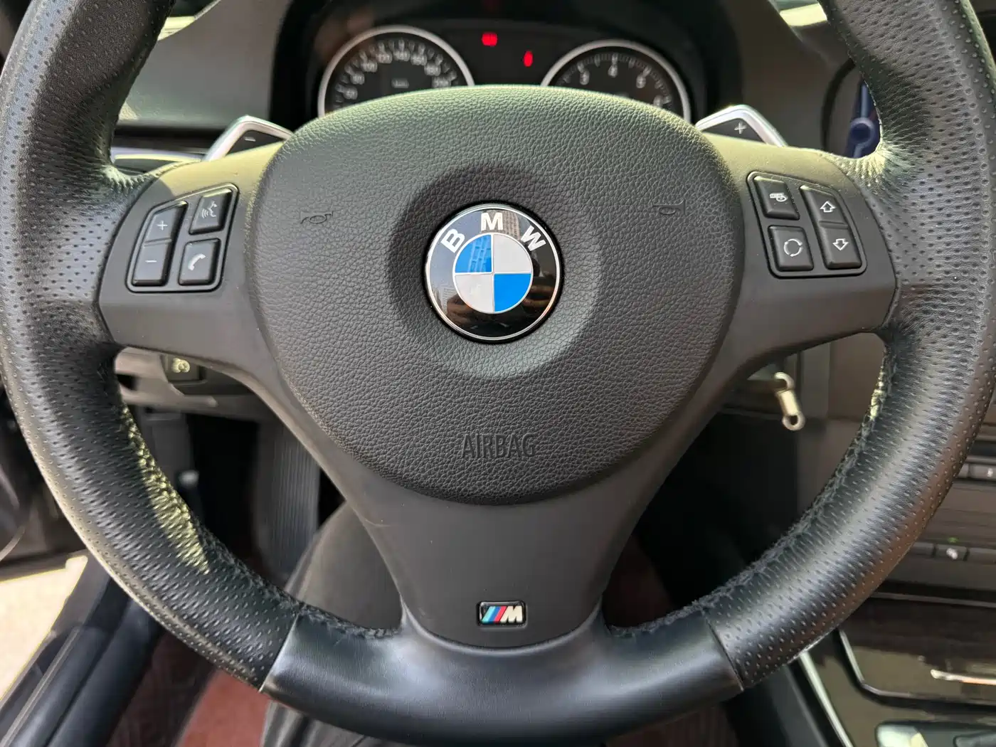 BMW 3 Series (Import) 2011 335i Convertible Coupe фото 17