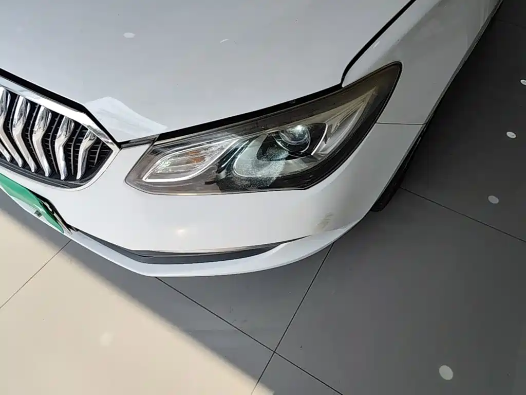 Фото 24 - Buick Excelle