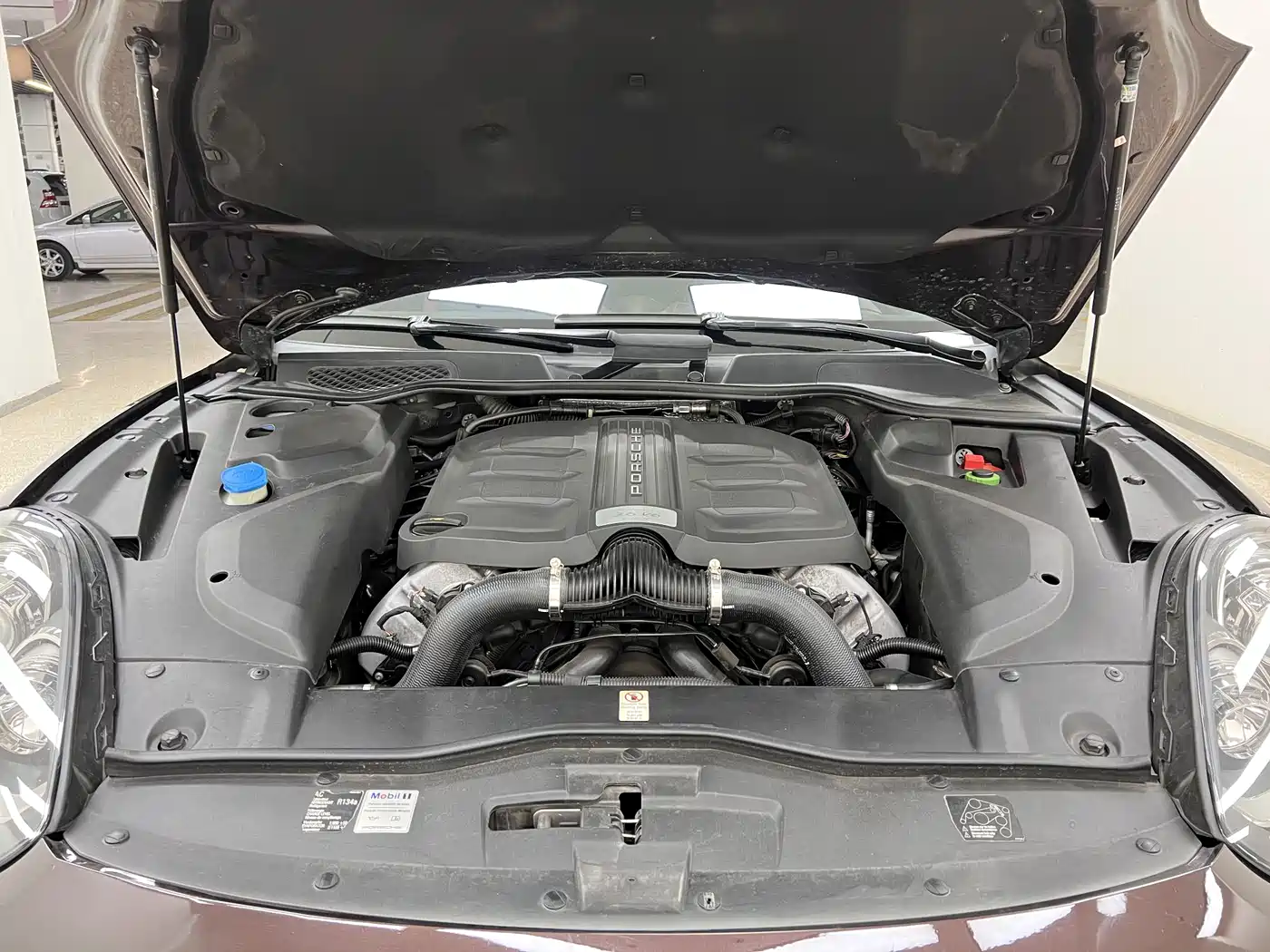 Porsche Cayenne 2015 Cayenne GTS 3.6T фото 33