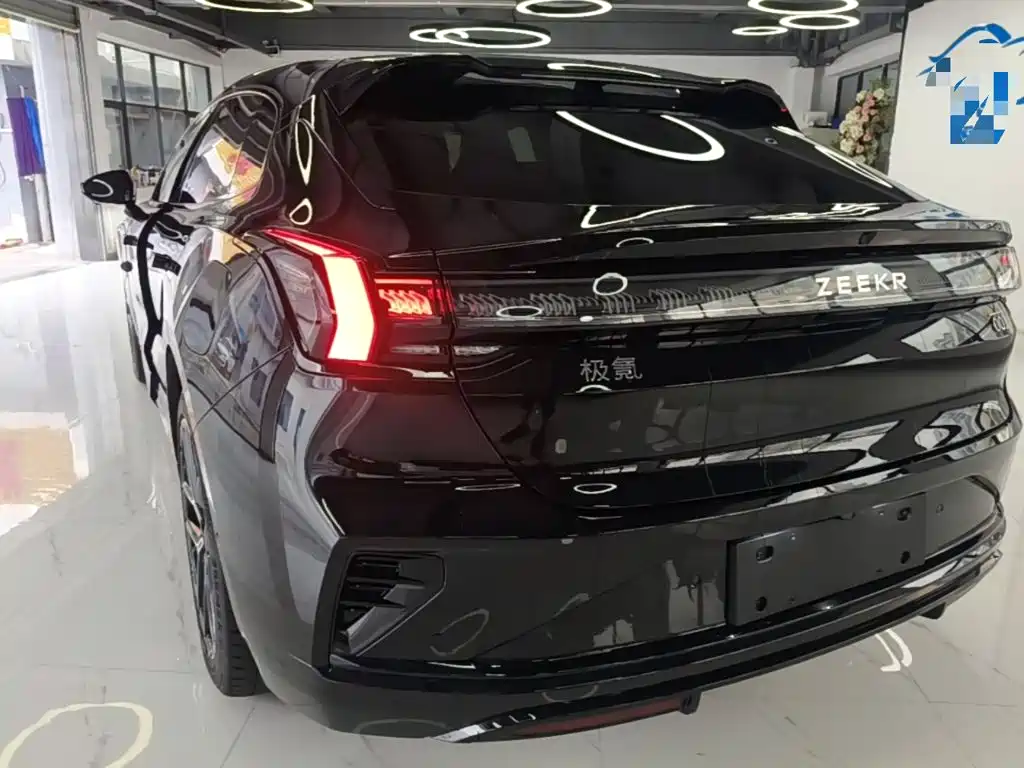 2026 ZEEKR 001