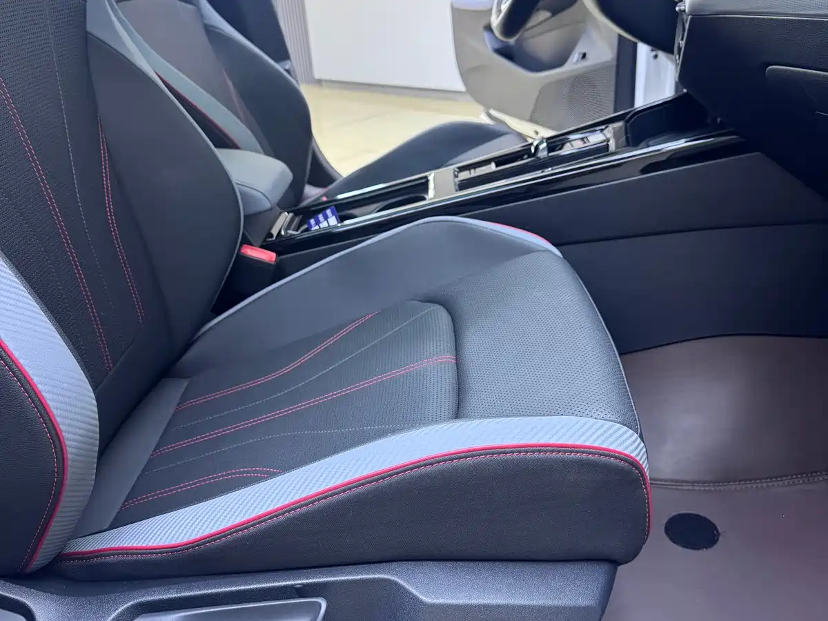 Volkswagen Lamando 2023 Lamando L 280TSI DSG Cool Edition фото 13