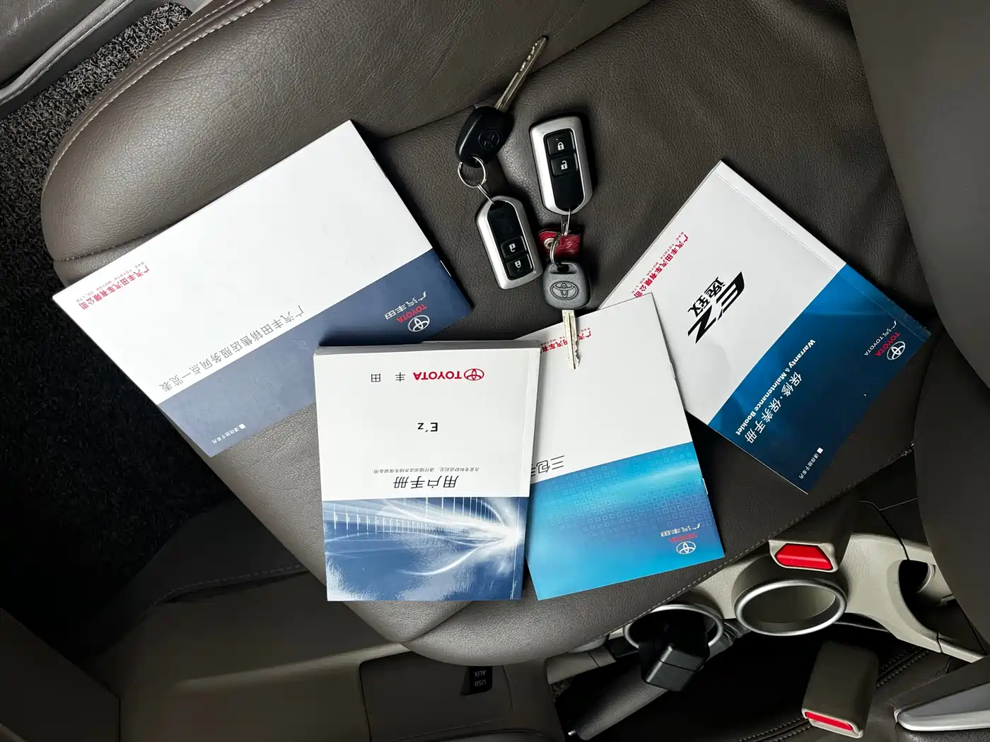 Toyota E'Z 2015 180E CVT Crossover Edition фото 9