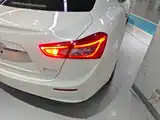 Photo 8 - Maserati Ghibli