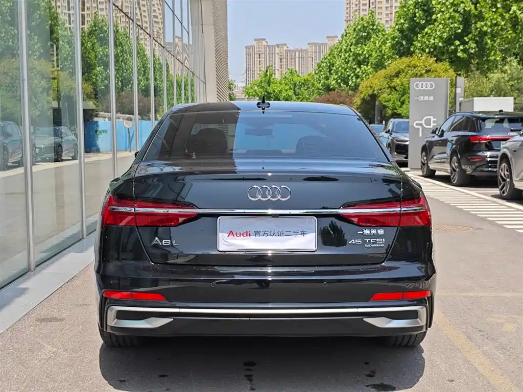 Audi A6L 2024 45 TFSI quattro Premium Dynamic фото 5