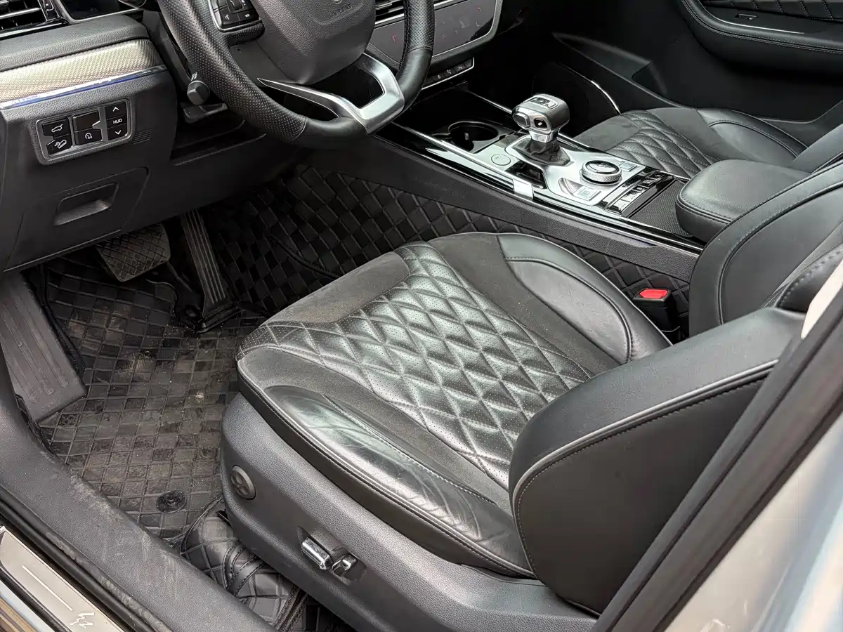 Hongqi HS5 2020 2019 2.0T Smart Connect Enjoy Edition