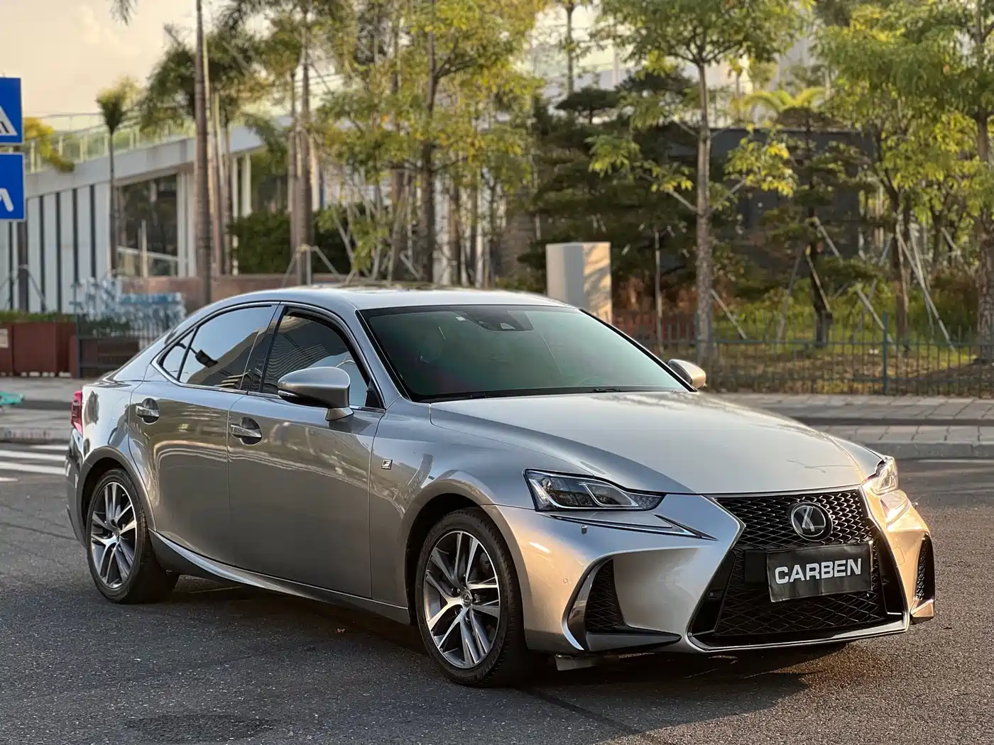 Lexus IS 2019 2017 300 F SPORT