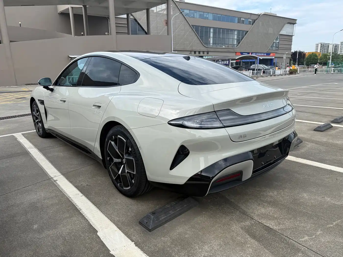 Xiaomi Auto Xiaomi SU7 2024 RWD Long Range Intelligent Driving Edition фото 11