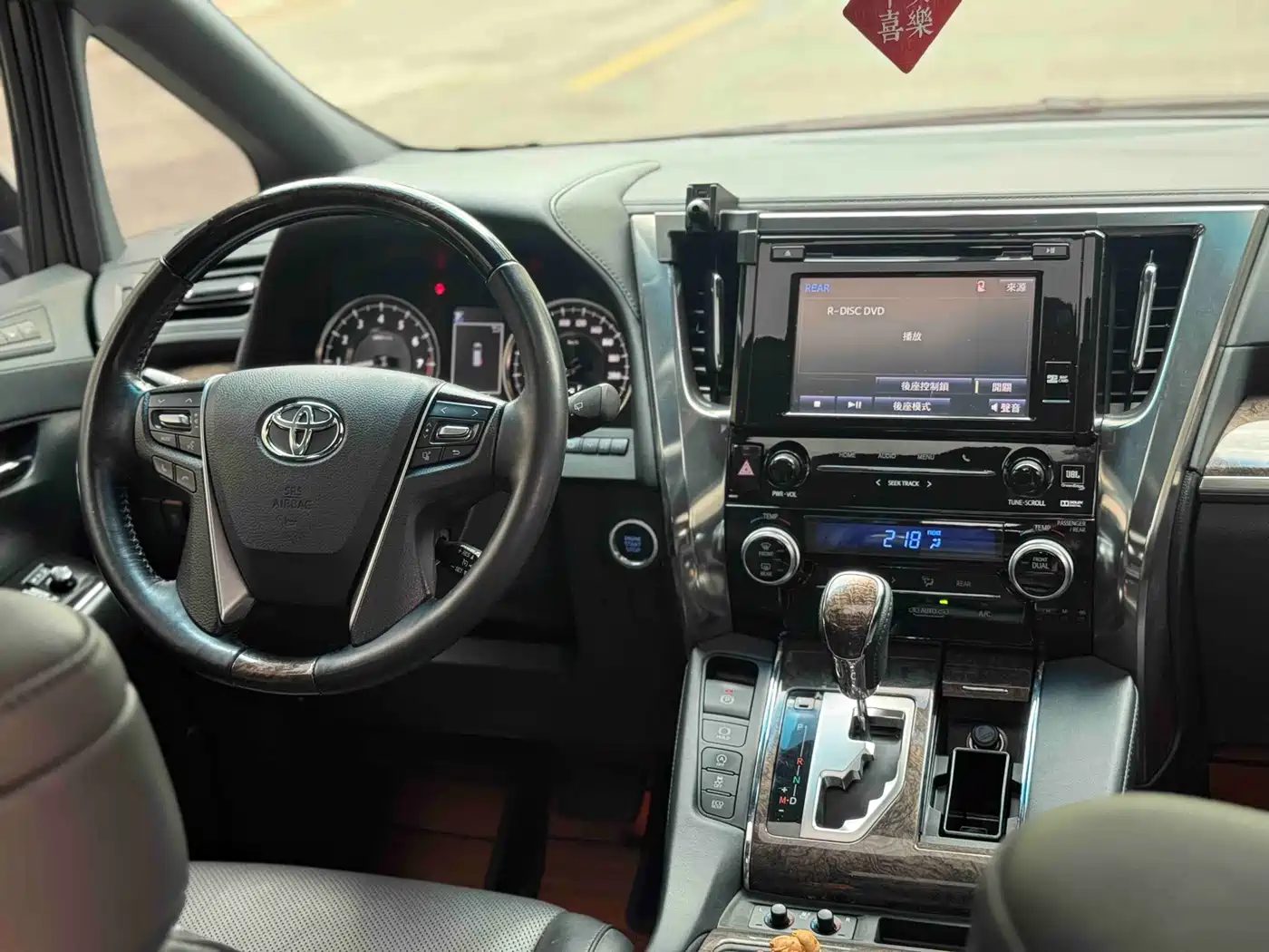 Toyota Alphard 2018 Facelift 3.5L Premium Edition фото 5