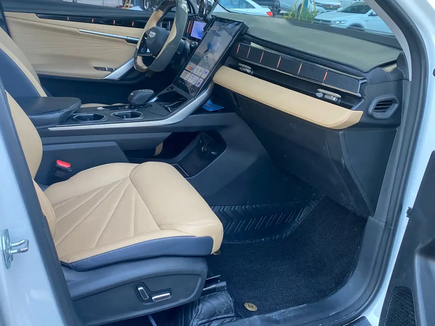 Geely Boyue L 2023 2023 1.5TD DCT Glory Edition