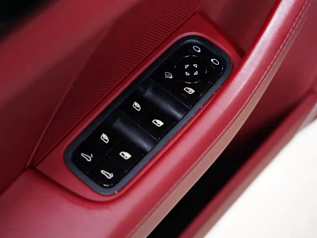 Porsche Panamera 2019 Panamera 2.9T фото 27