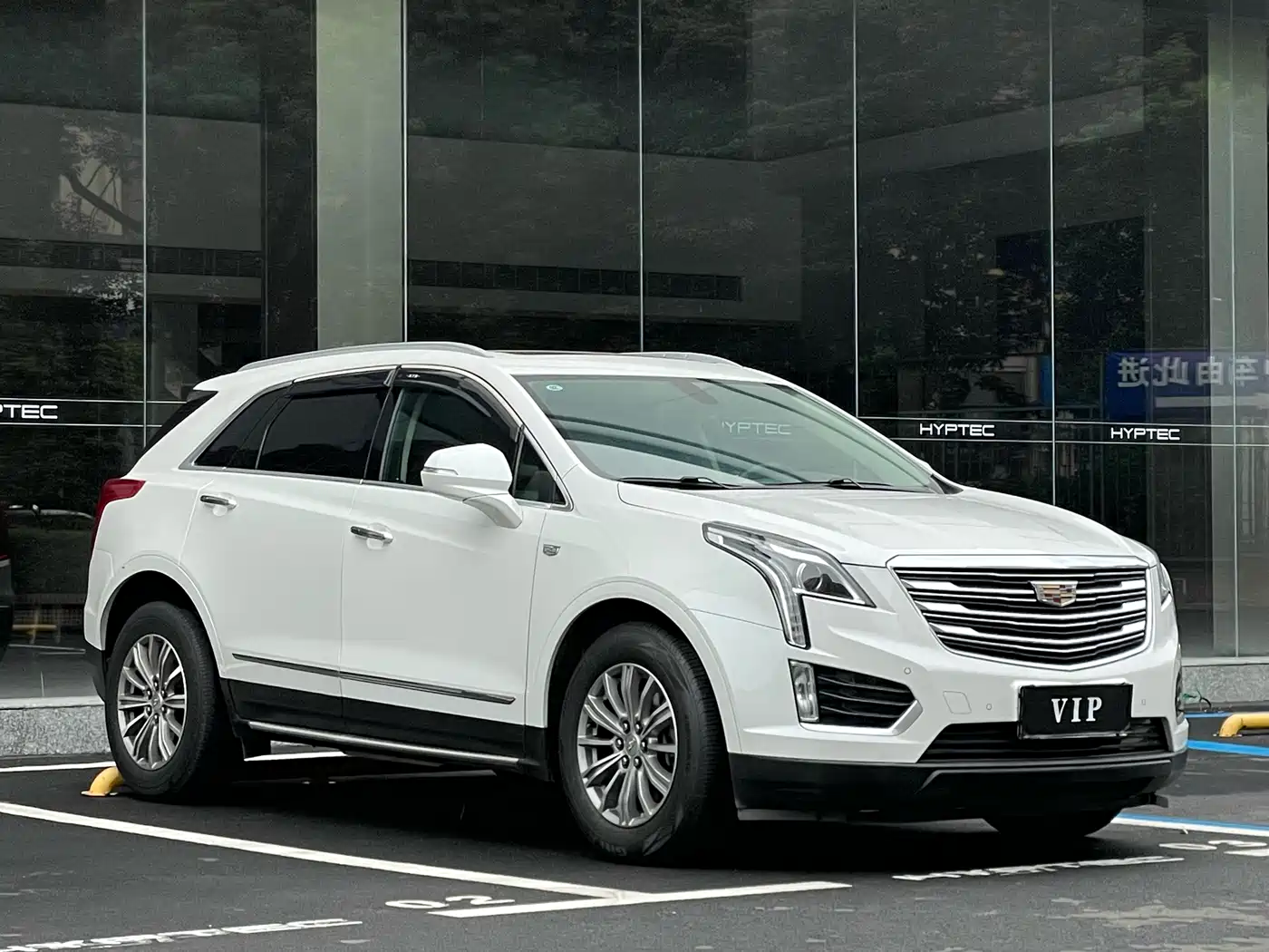 Cadillac XT5 2017 Anniversary Edition 25T Luxury фото 2