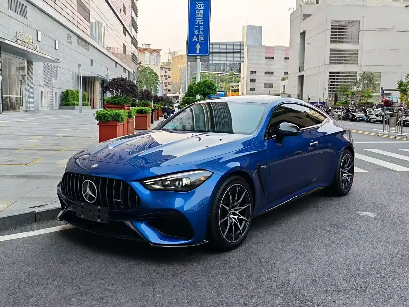 Mercedes-Benz Mercedes-AMG CLE 2024 AMG CLE 53 4MATIC+ Coupe