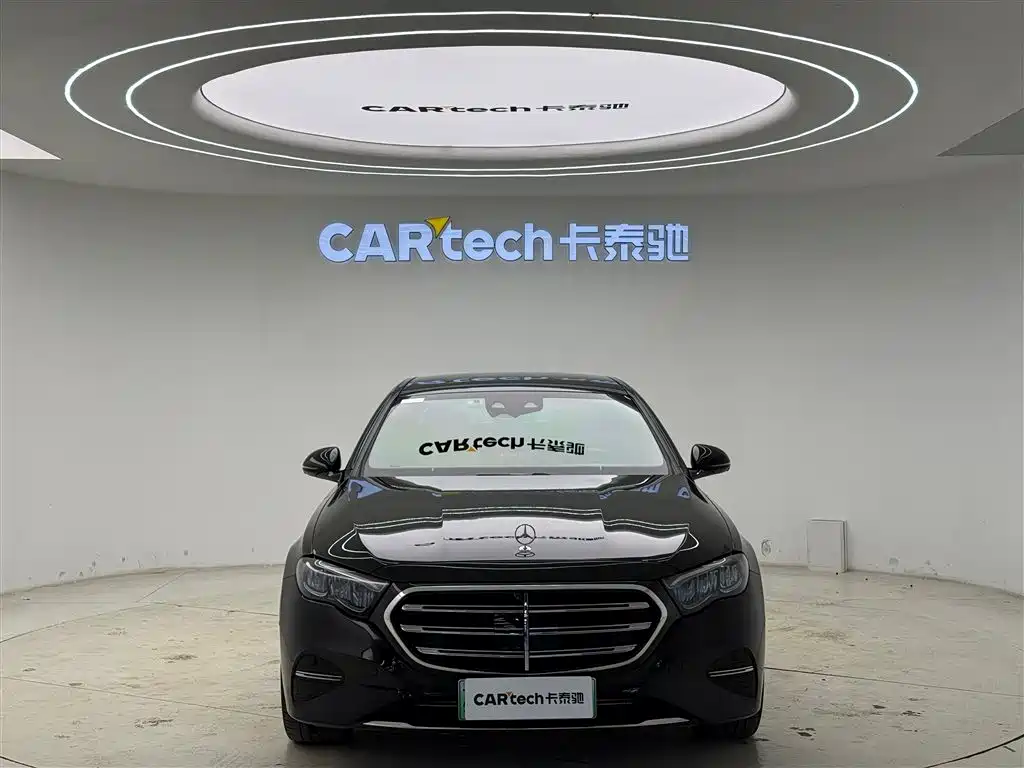 Mercedes-Benz E-Class New Energy 2024 E 350 e L Plug-in Hybrid Sedan фото 2