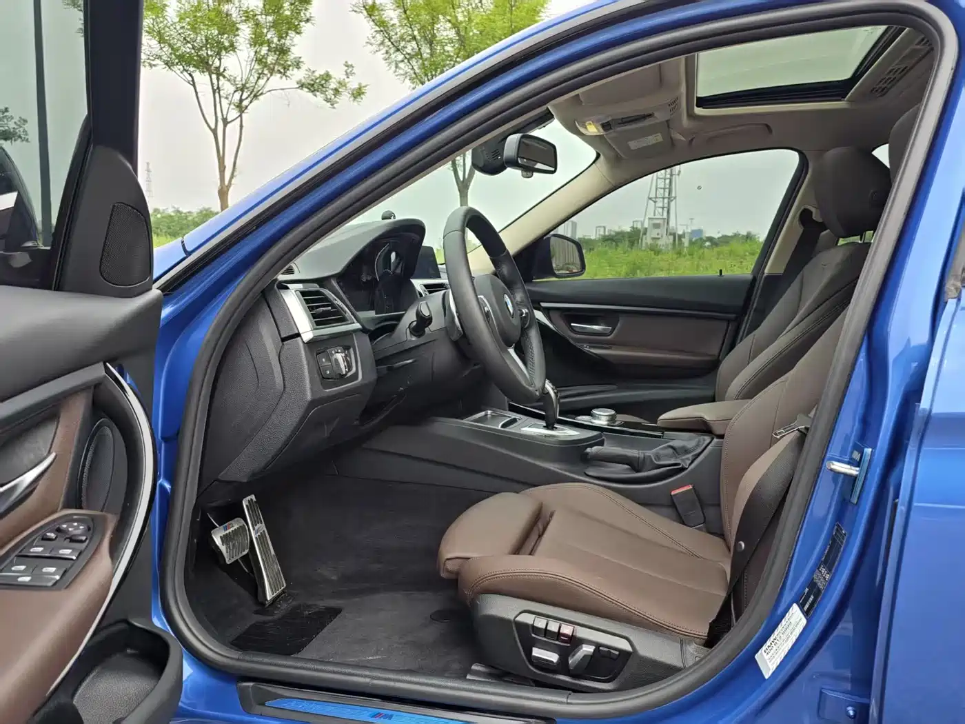 BMW 3 Series 2019 320Li M Sport Package фото 4
