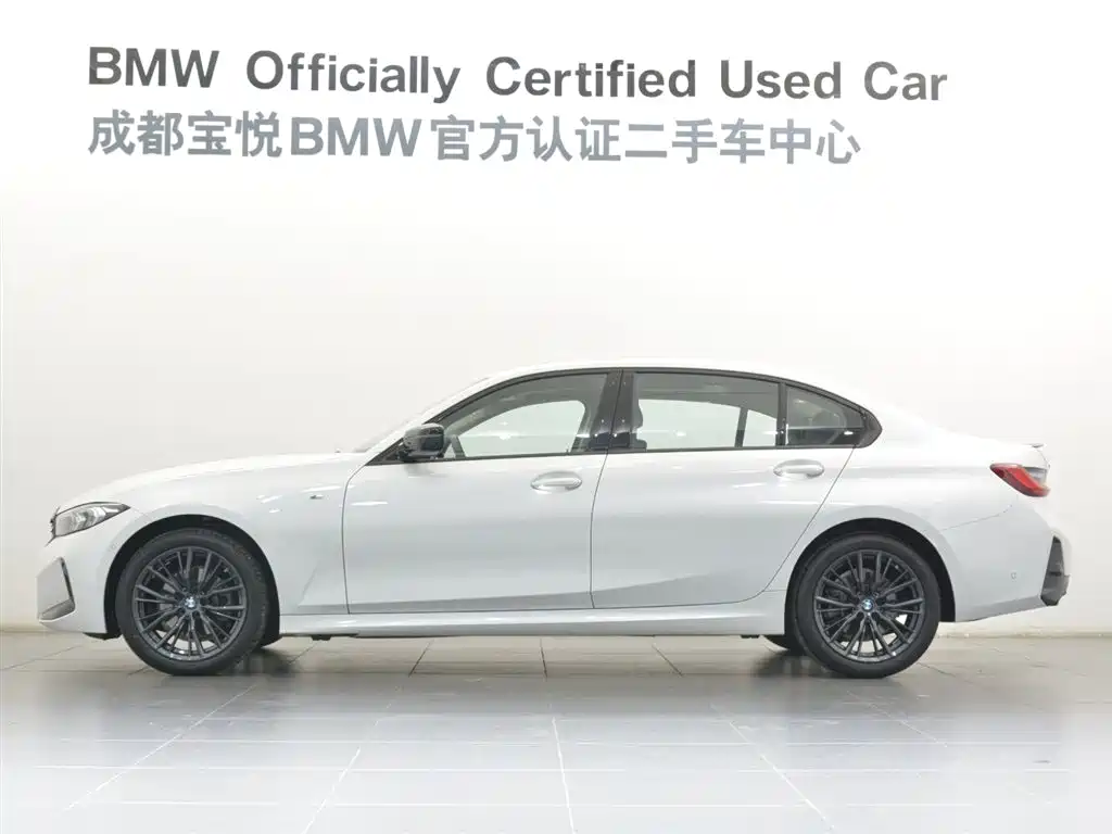 BMW 3 Series 2023 325Li M Sport Black Night Package фото 3