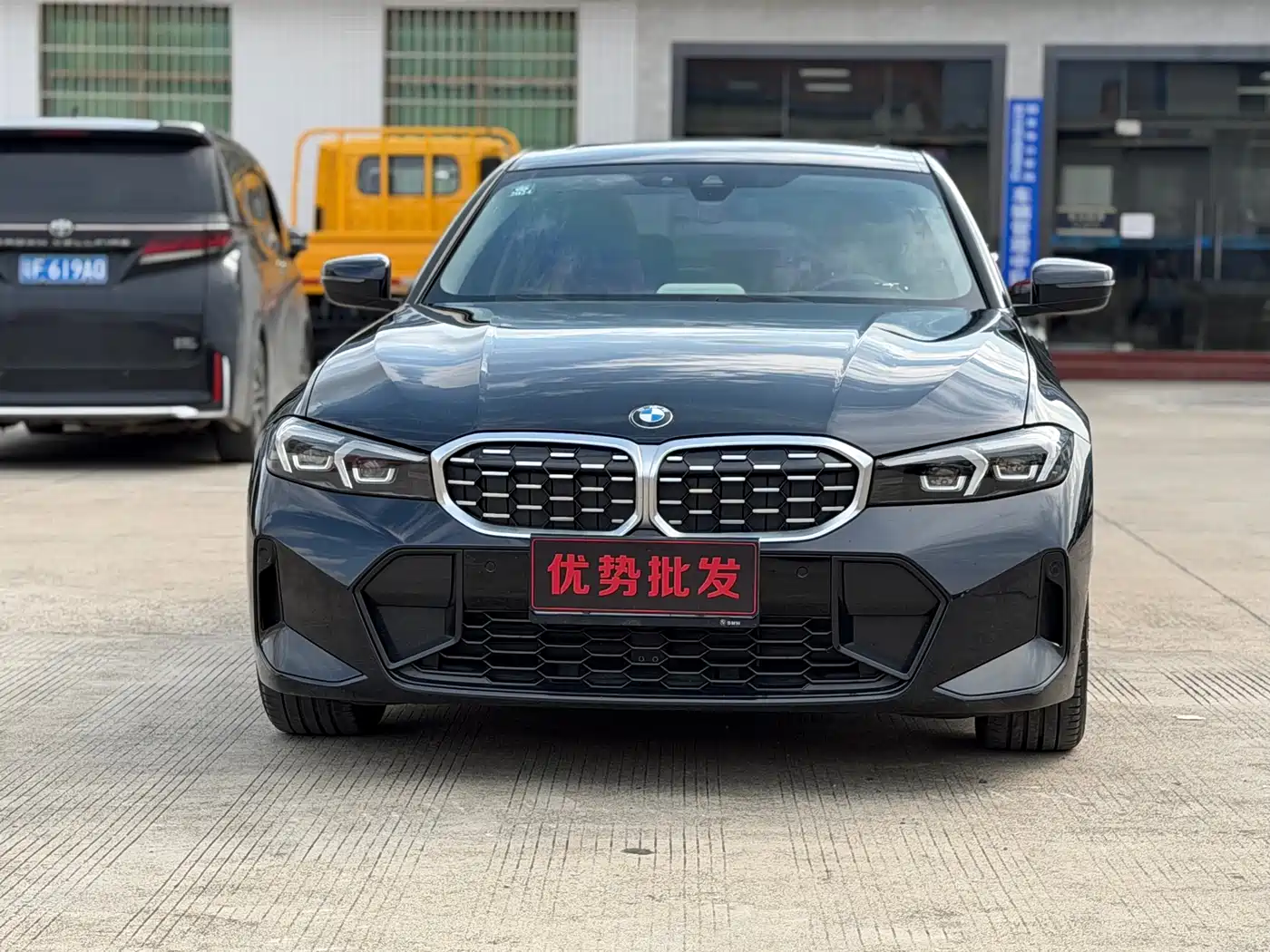 BMW 3-SERIES