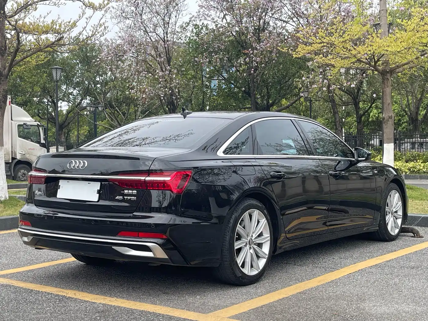 Audi A6L 2020 45 TFSI Premium Dynamic фото 4