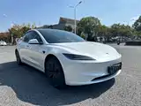 Фото 3 - Tesla Model 3