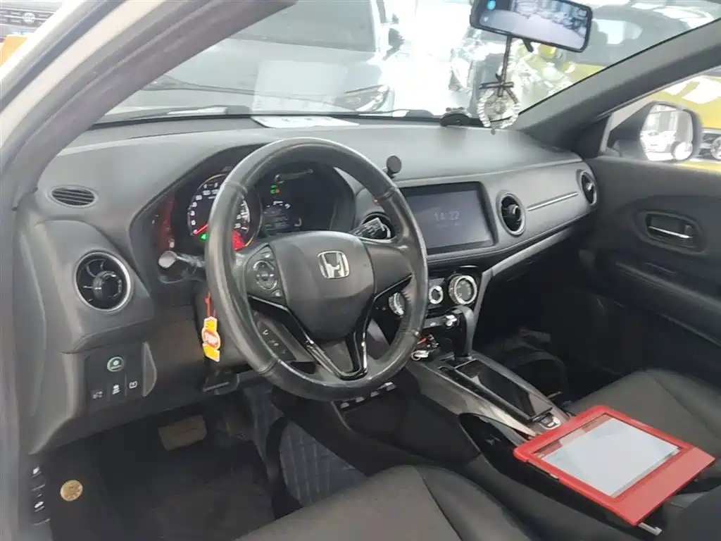 Фото 6 - Honda XR-V