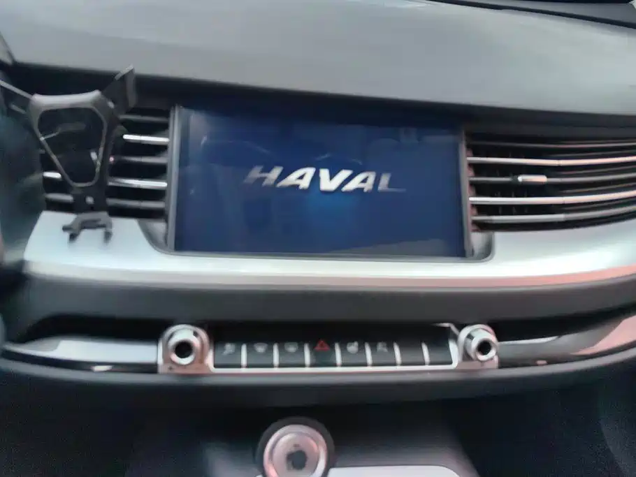 Фото 13 - Haval H6