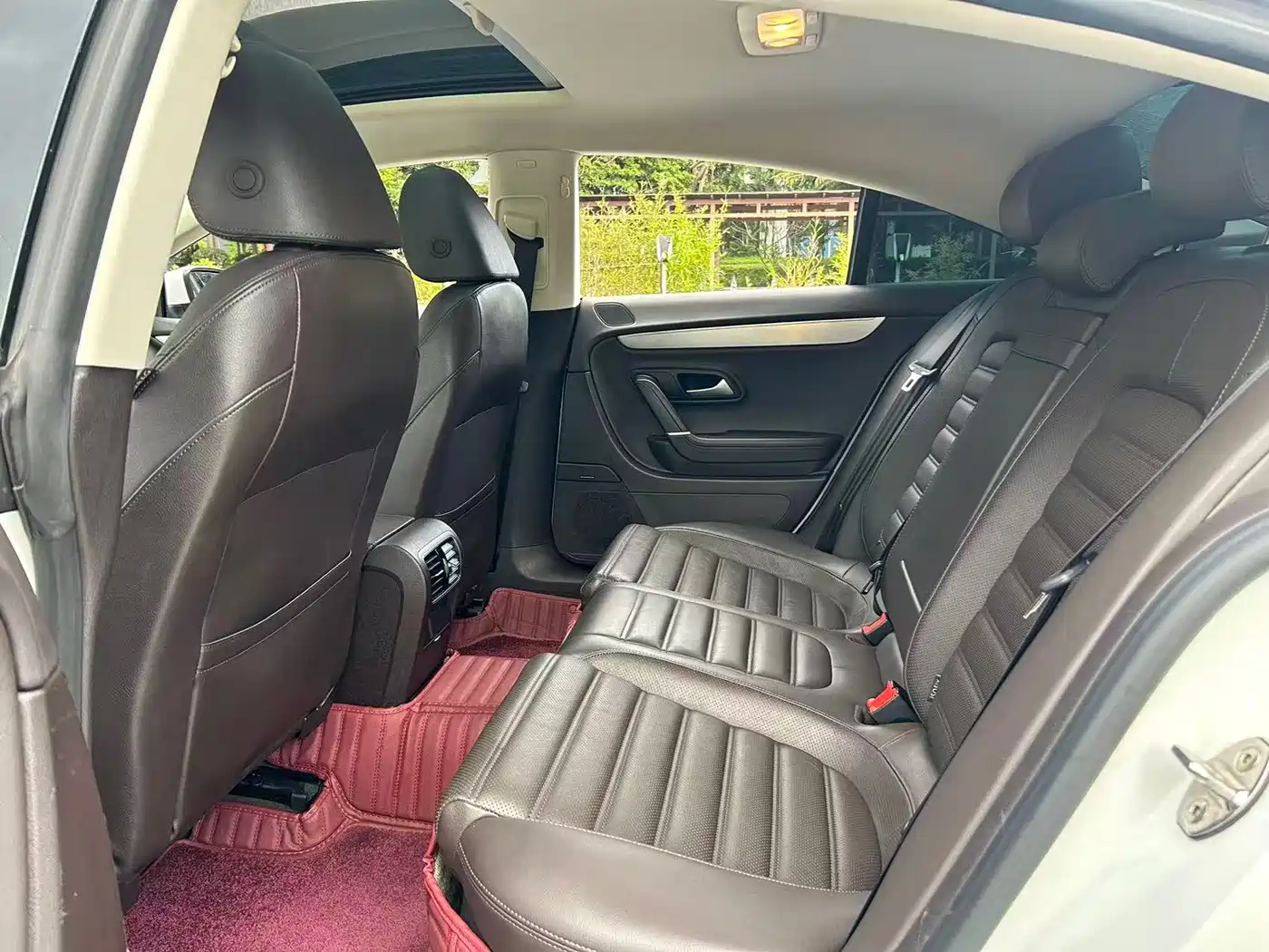 Volkswagen FAW-Volkswagen CC 2018 1.8TSI Luxury фото 11