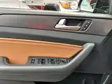Photo 21 - Hyundai Sonata