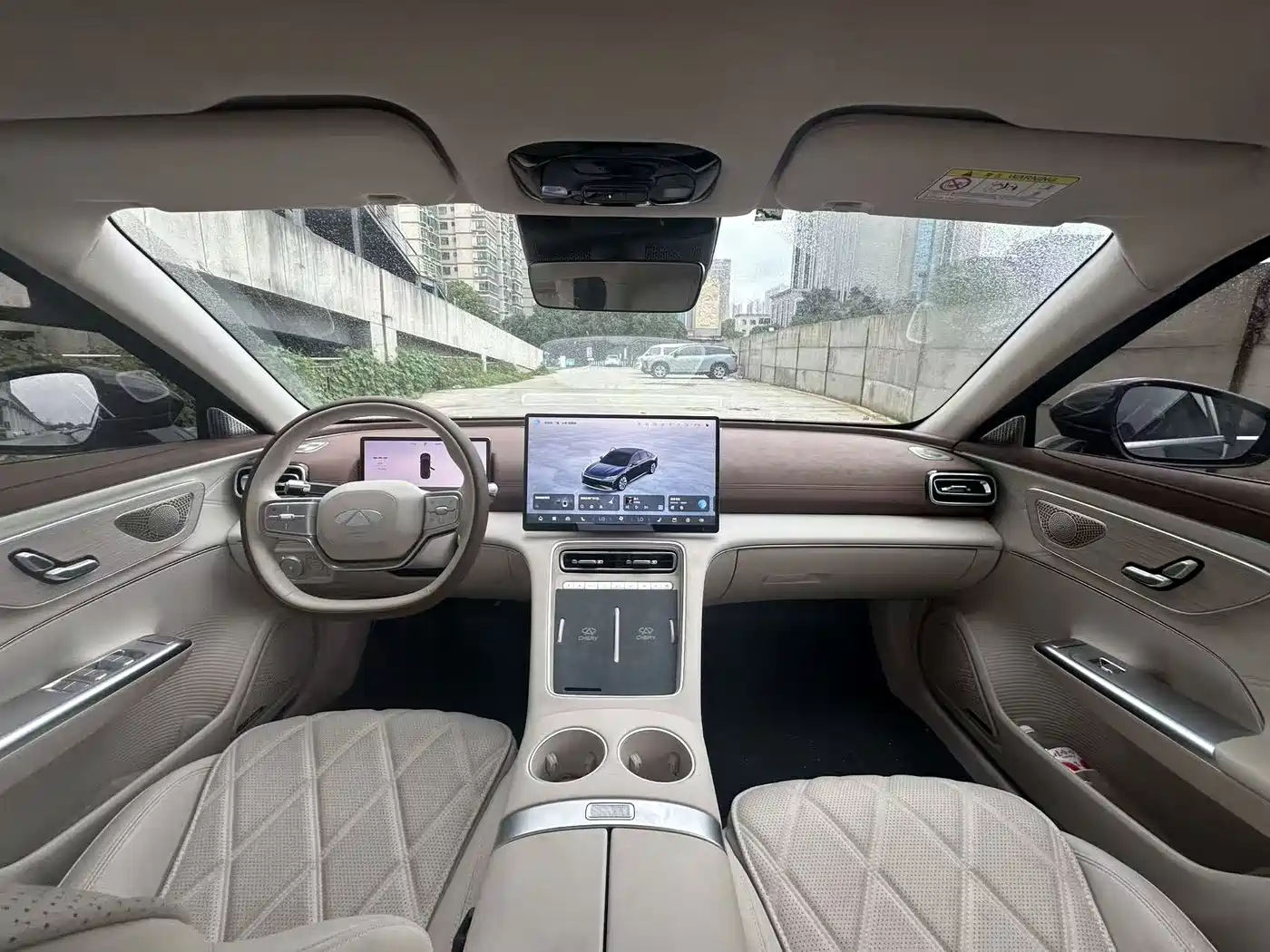 Chery Fengyun Fengyun A9L 2025 2025 260 Ultra Long Range Luxury Edition