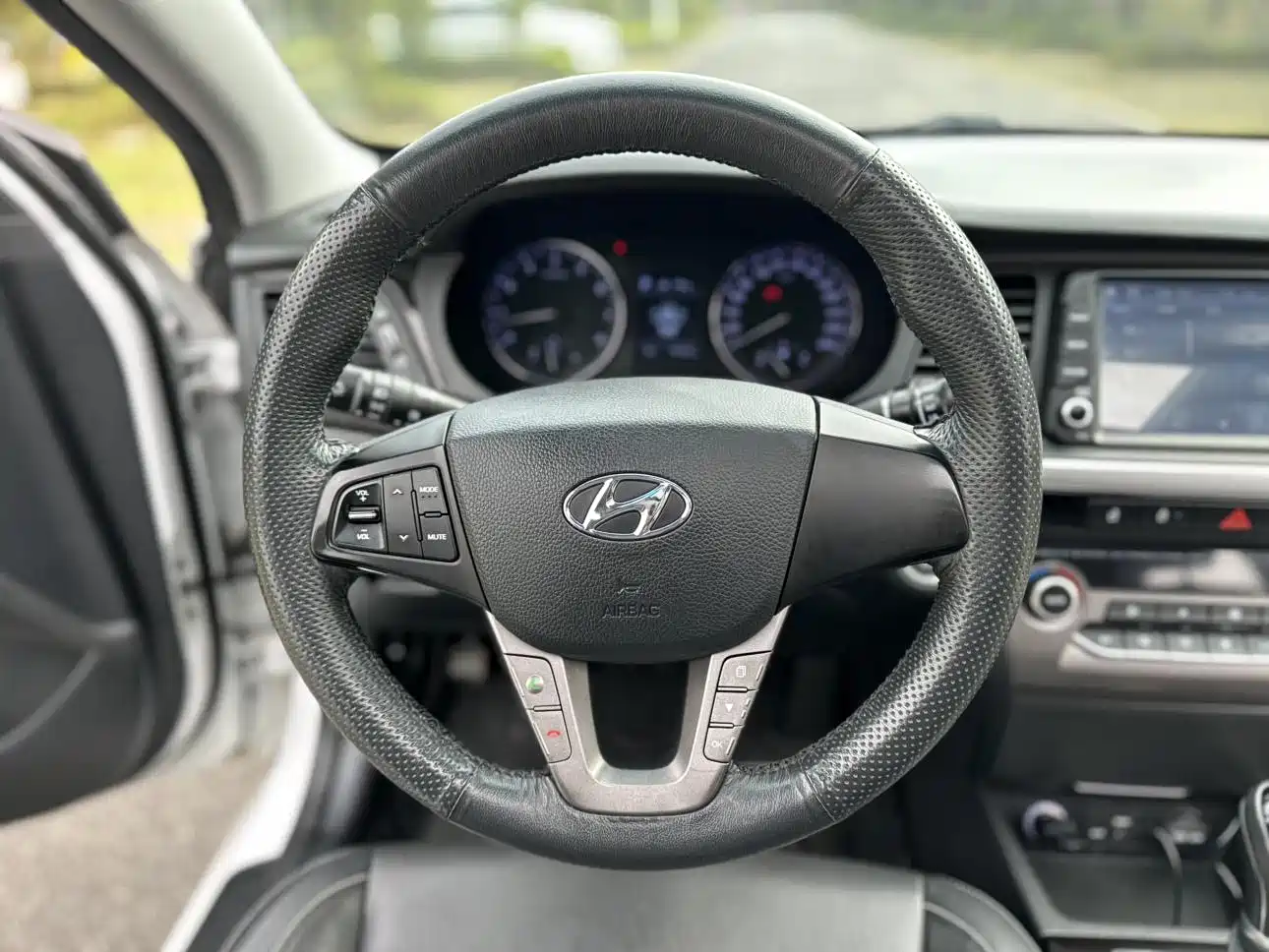 HYUNDAI NAME PICTURE