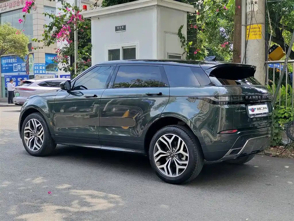 Land Rover Range Rover Evoque 2021 Range Rover Evoque L 249PS R-Dynamic First Edition Launch Edition фото 4