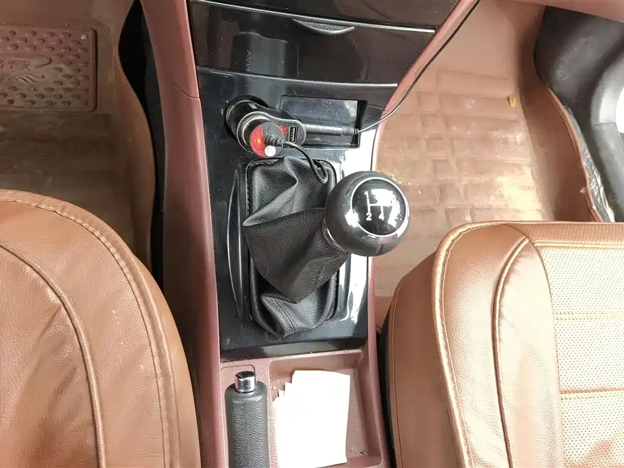 BYD F3 2018 1.5L Manual Classic фото 16