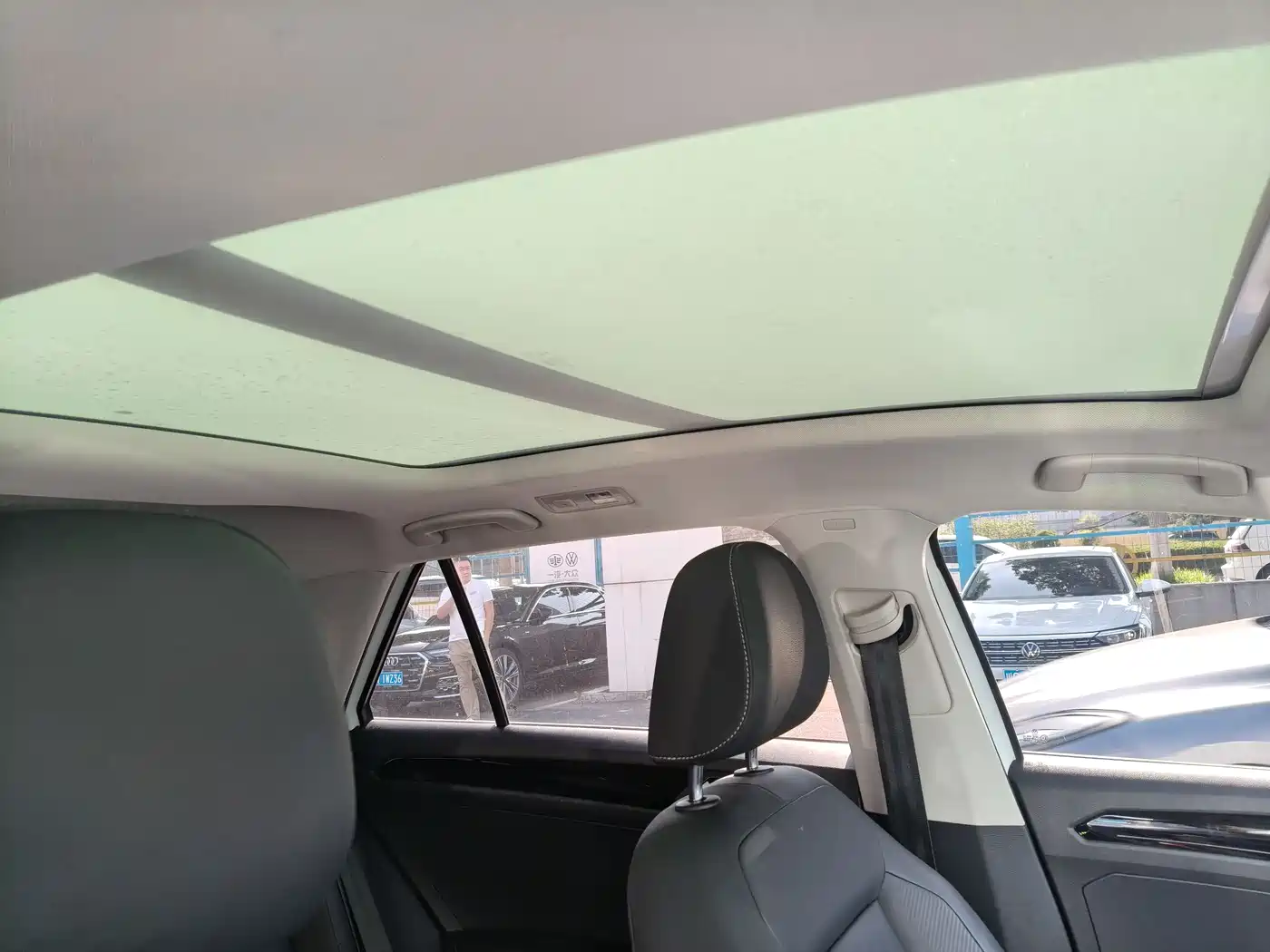 Volkswagen T-ROC 2020 280TSI DSG 2WD Comfort фото 7